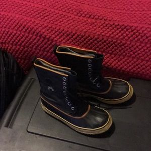 sorel duck snow boots